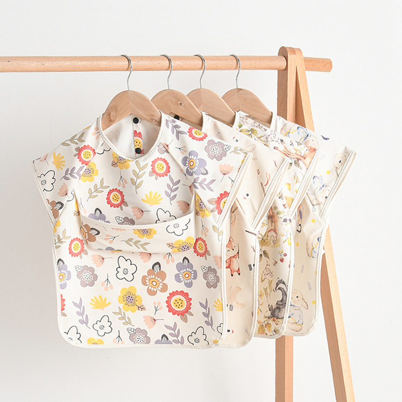 Baby Products Useful - ทารกแรกเกิด Bibs เสื้อกันน้ําไม่มีแขนย้อนกลับ Dressing ทารกกินเสื้อผ้าผ้ากันเปื้อน Bib